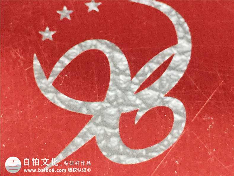 新意佳沙發(fā)-產(chǎn)品宣傳畫冊(cè)設(shè)計(jì)-家具宣傳冊(cè)制作